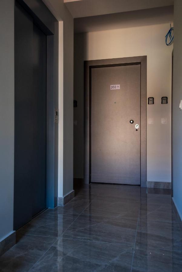 Olive 302 Apartment Peraía Екстериор снимка