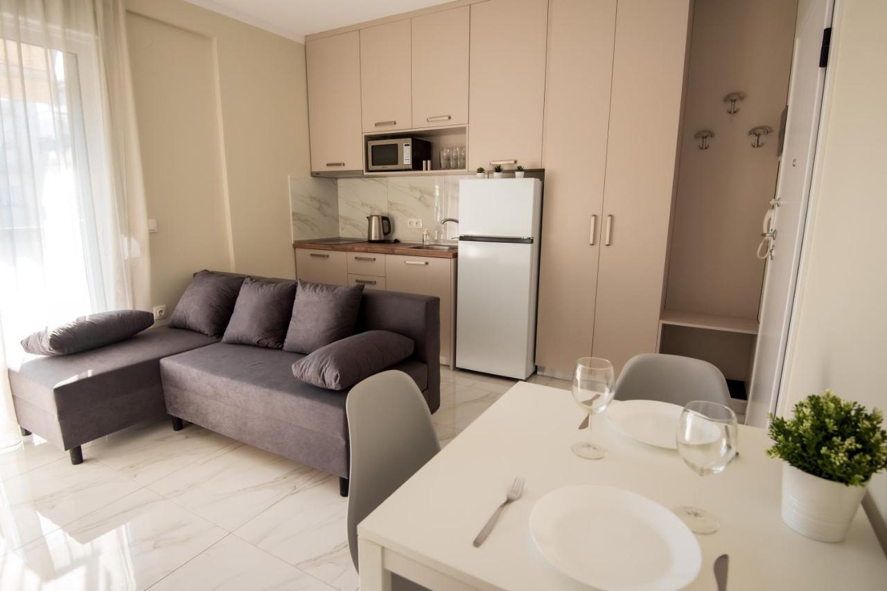 Olive 302 Apartment Peraía Екстериор снимка